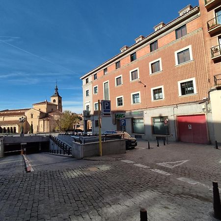 Hospedaje San Francisco Segovia Ngoại thất bức ảnh
